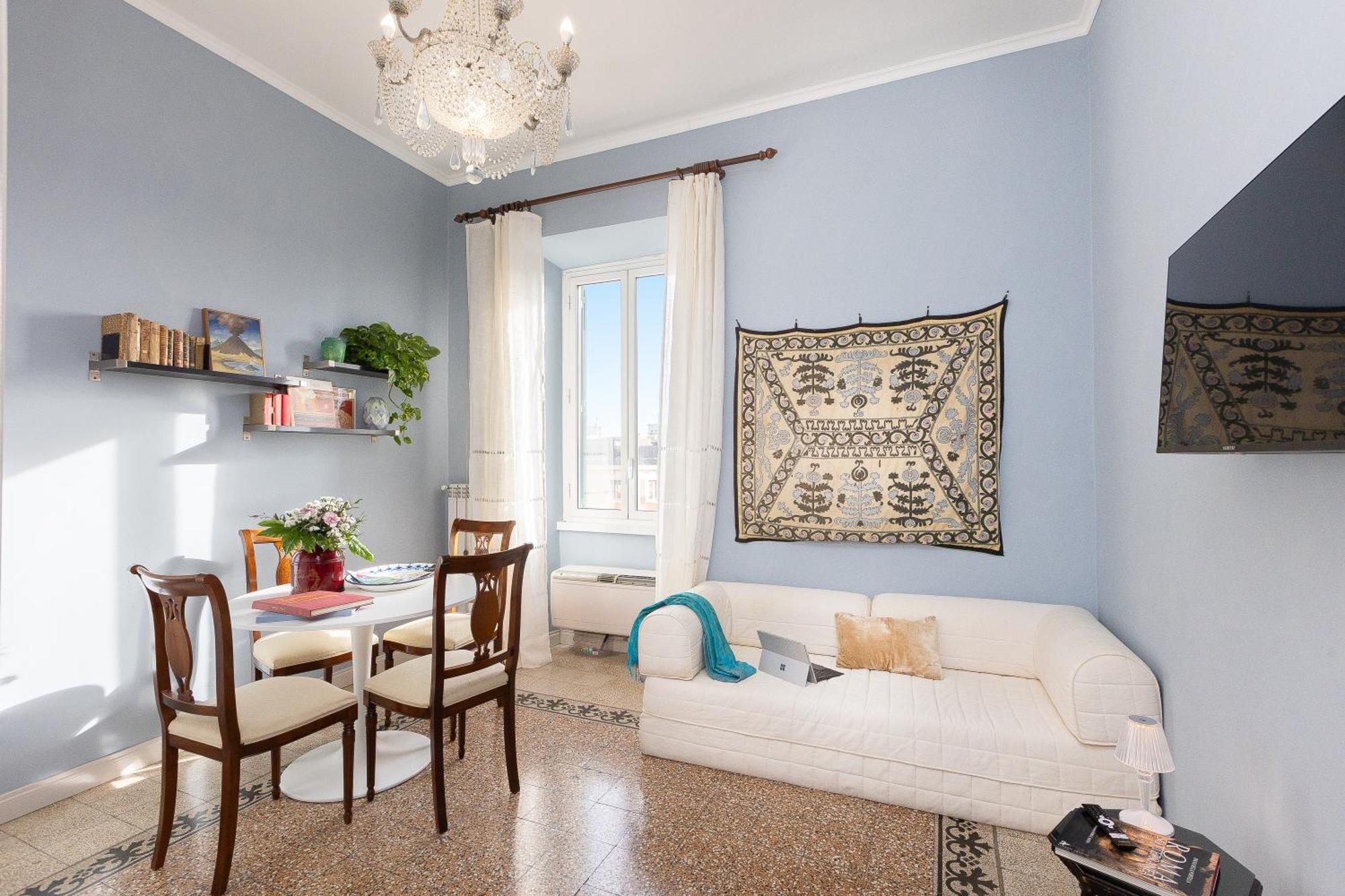 Apartment Cherry Rom